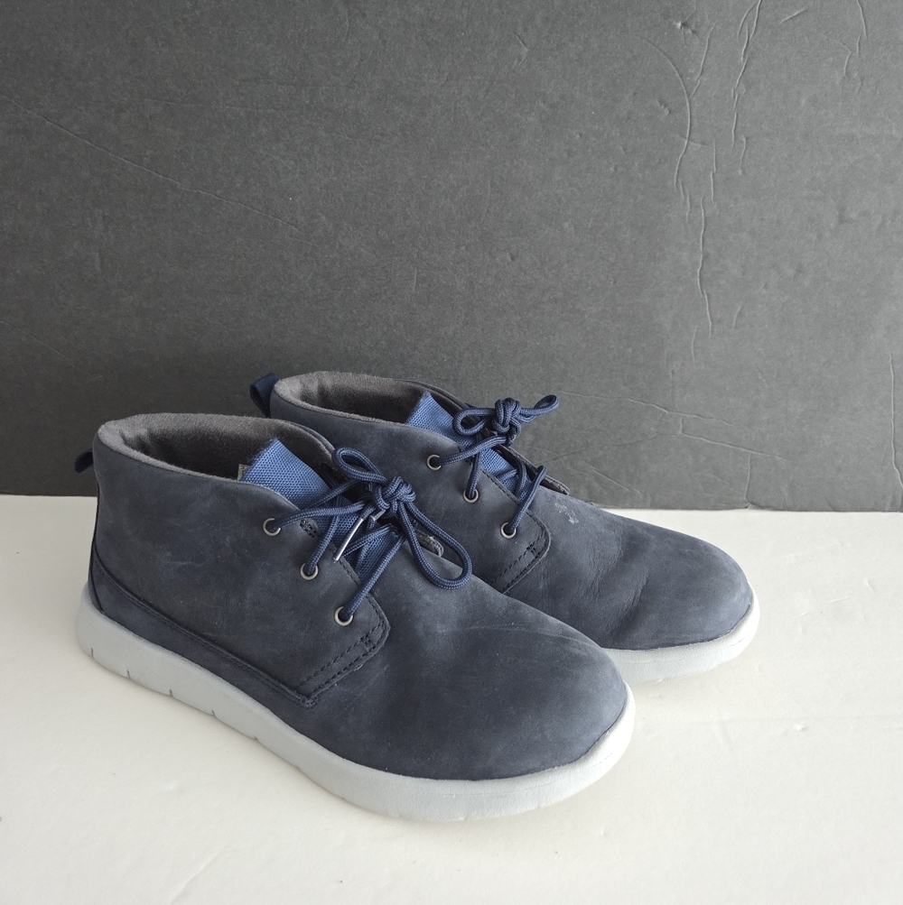 UGG  Blue Casual boys Boots Sz.4